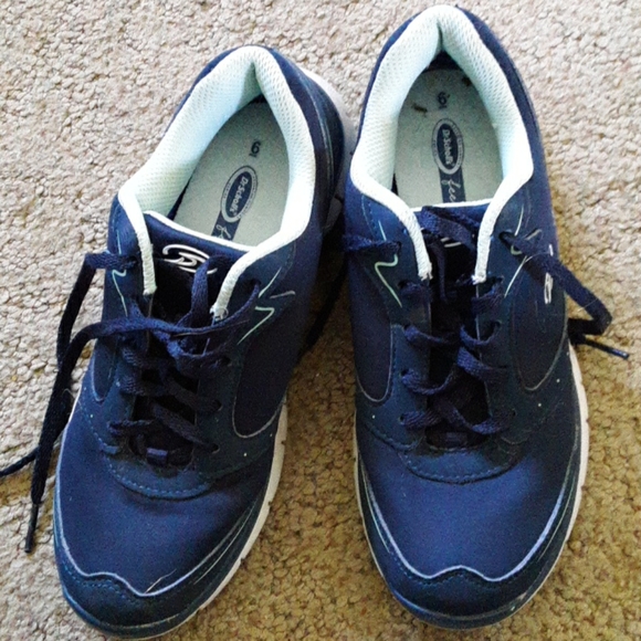 dr scholls womens athletic shoes